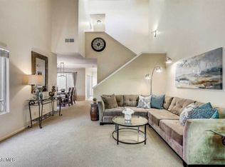 476 N Via Colinas, Westlake Village, CA 91362
