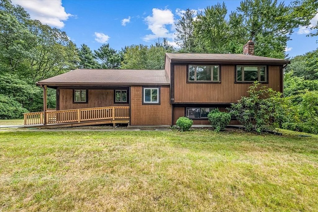 110 Queens Brook Rd, Pembroke, MA 02359 | Zillow
