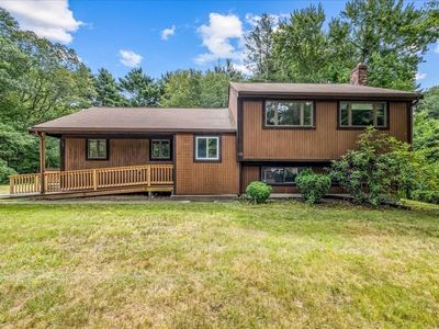 110 Queens Brook Rd, Pembroke, MA, 02359