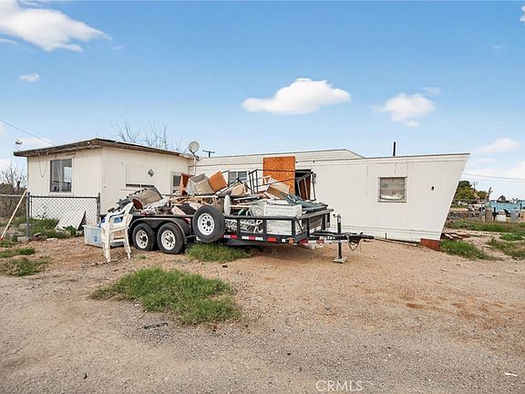 3rd image of 18121 Jones Rd