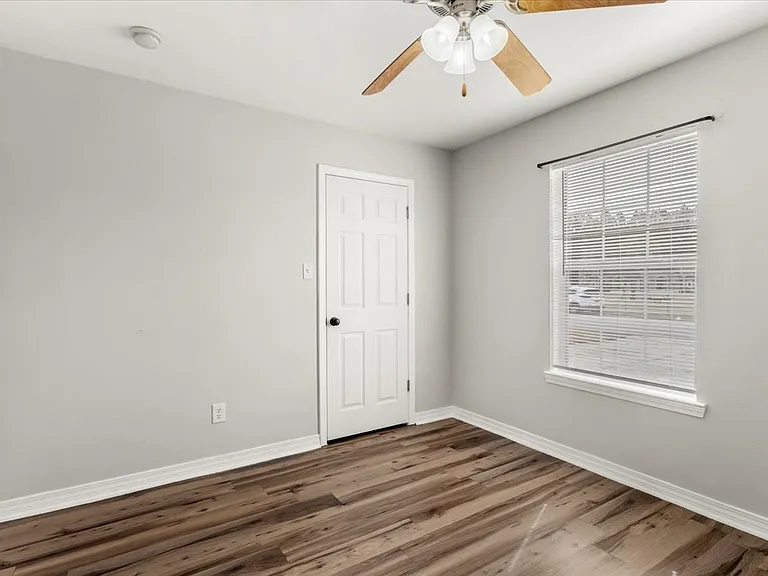 5467 Quail Creek Cir — Photo 27