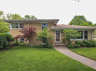 2847 Wilmette Ave, Wilmette, IL 60091