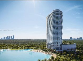 2411 Laguna Cir #1204, Miami, FL 33181
