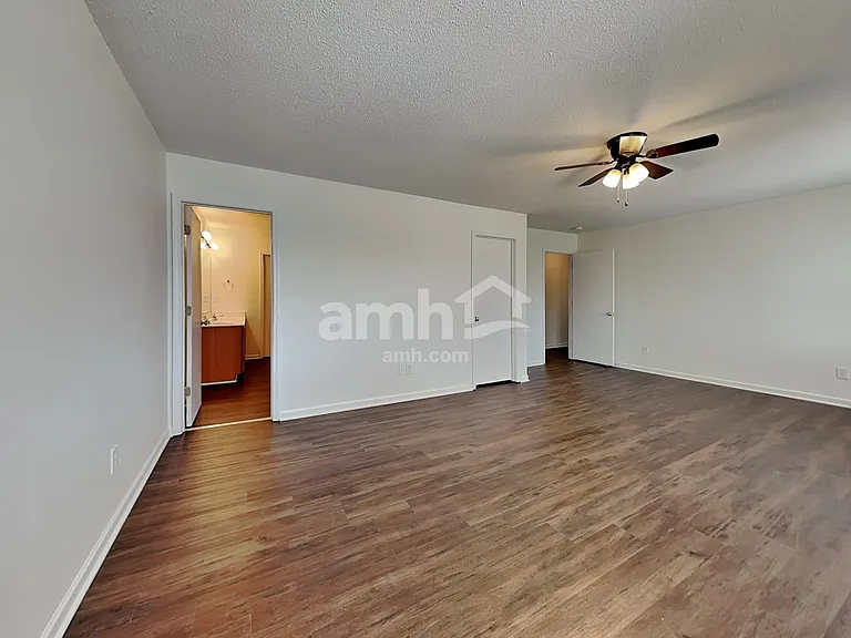 808 Topsail Dr — Photo 12