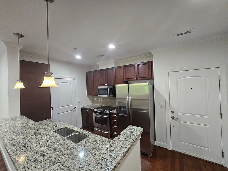 2000 Southpoint Landing Way #2205 — Photo 2