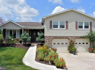 2749 Lawyer Rd, Chambersburg, PA 17201