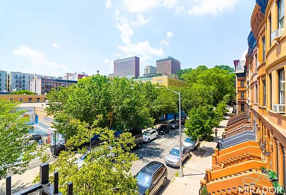 1st image of 349 W 120th St #2