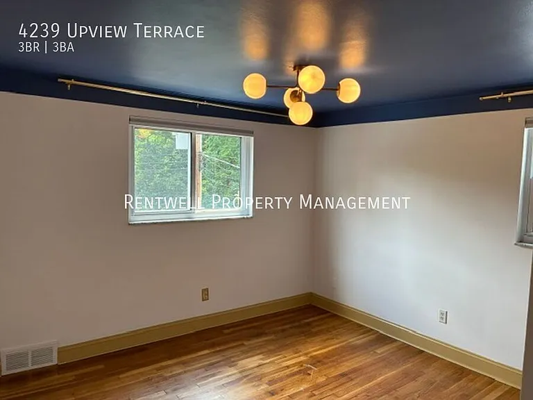 4239 Upview Ter — Photo 9