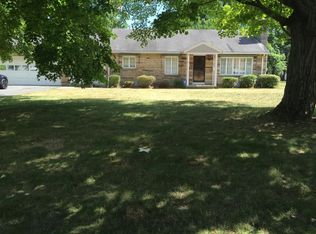 4 Pearl Ln, Wilbraham, MA 01095