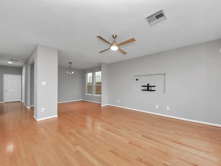 10062 Hillside Bayou Dr — Photo 18