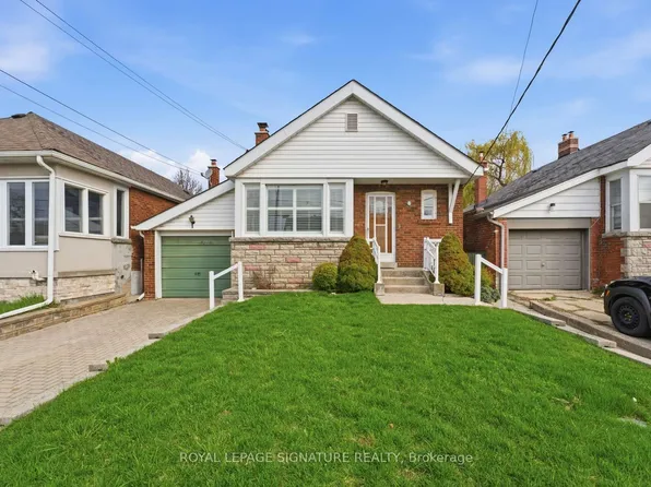 8 Memorial Park Ave, Toronto, ON M4J 2J6