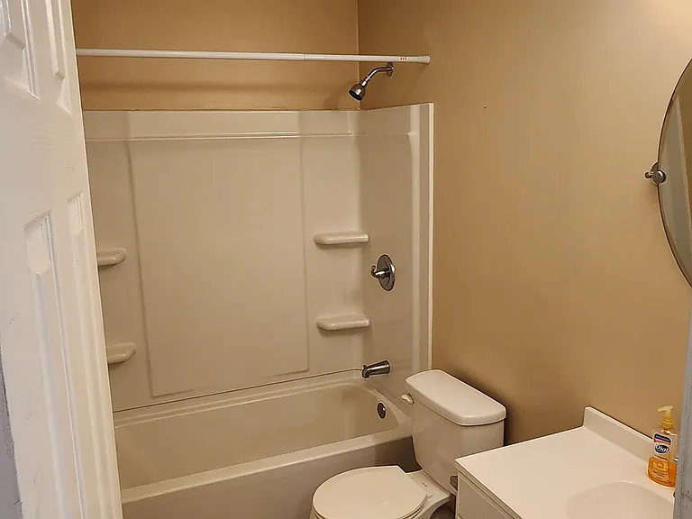 903 Dogwood Ave — Photo 9