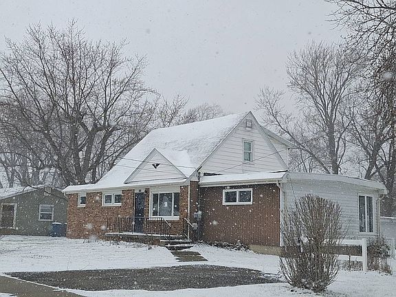 2nd image of 1508 W Porter Ave