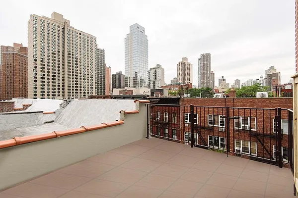 Rented by Corcoran | media 4