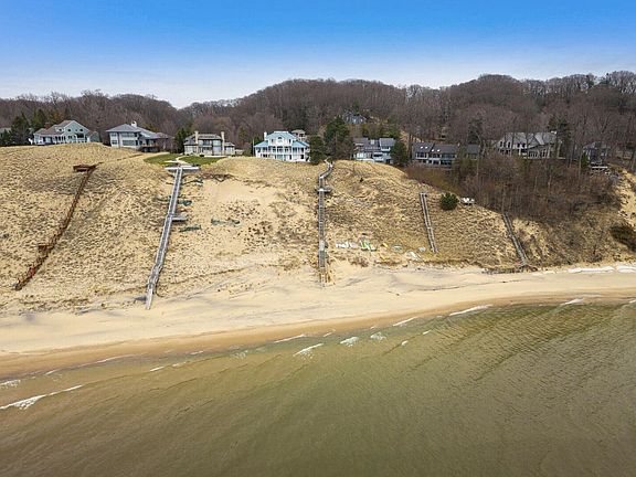 3rd image of 6654 Scenic Shores Dr