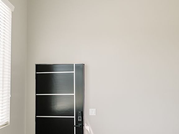 5th image of 3850 Antiem St #3854