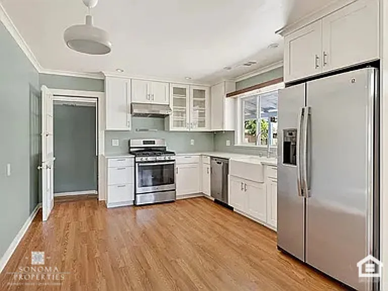 18045 Brooks Ave — Photo 6