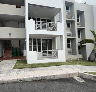 202 Cond Chalets De San Marina APT B, Cayey, PR, 00736