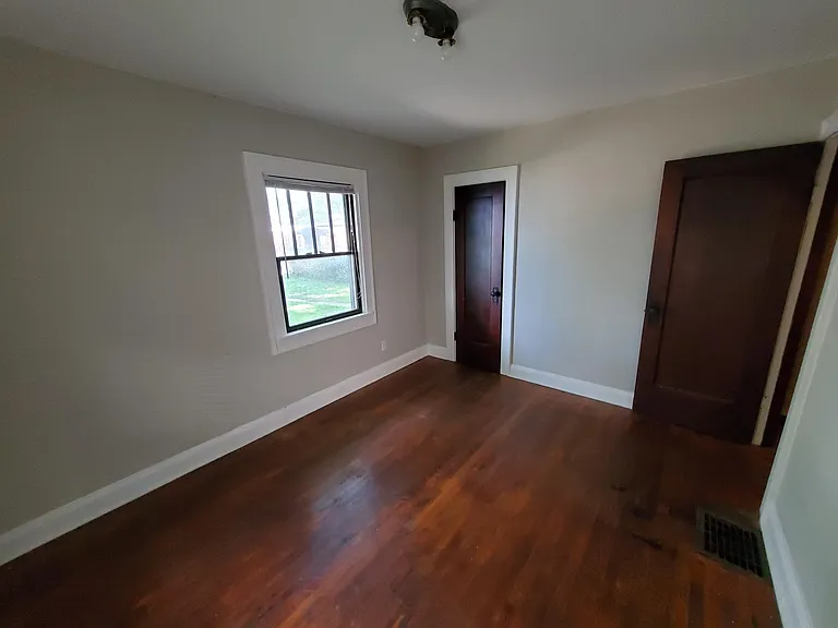 433 N Euclid Ave #435 — Photo 8