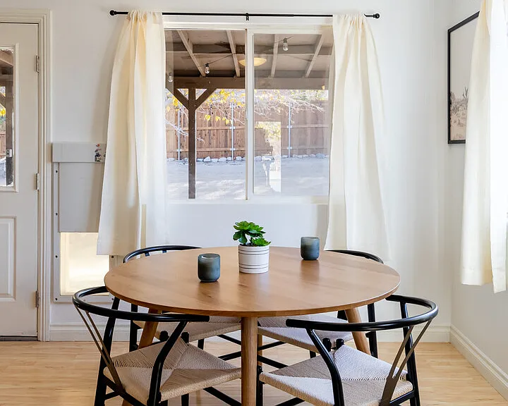 Desert Air Rd — Photo 13