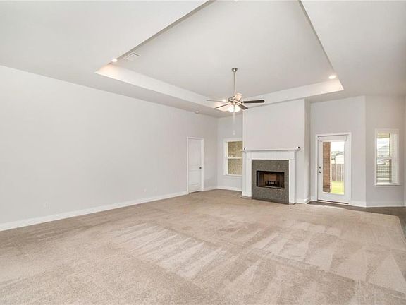 5th image of 6632 Monarch Cir
