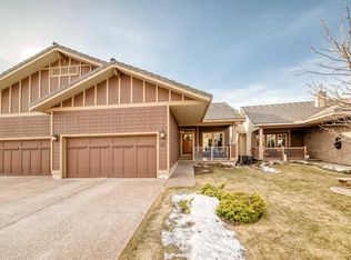 41 NE Bridle Estates Mnr SW, Calgary, AB T2Y5A7