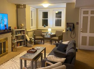 235 8th St NE APT B, Washington, DC 20002