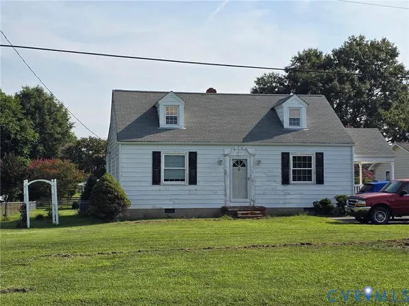 5114 Hickory Rd, South Chesterfield, VA 23803