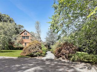 311 Sandpiper Dr, Riverhead, NY 11901