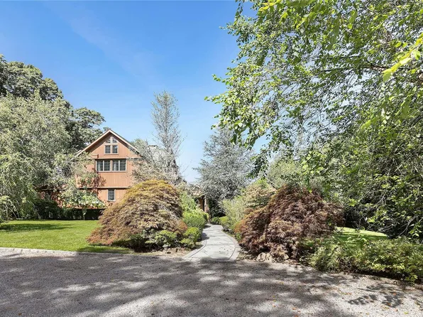 311 Sandpiper Drive, Riverhead, NY 11901