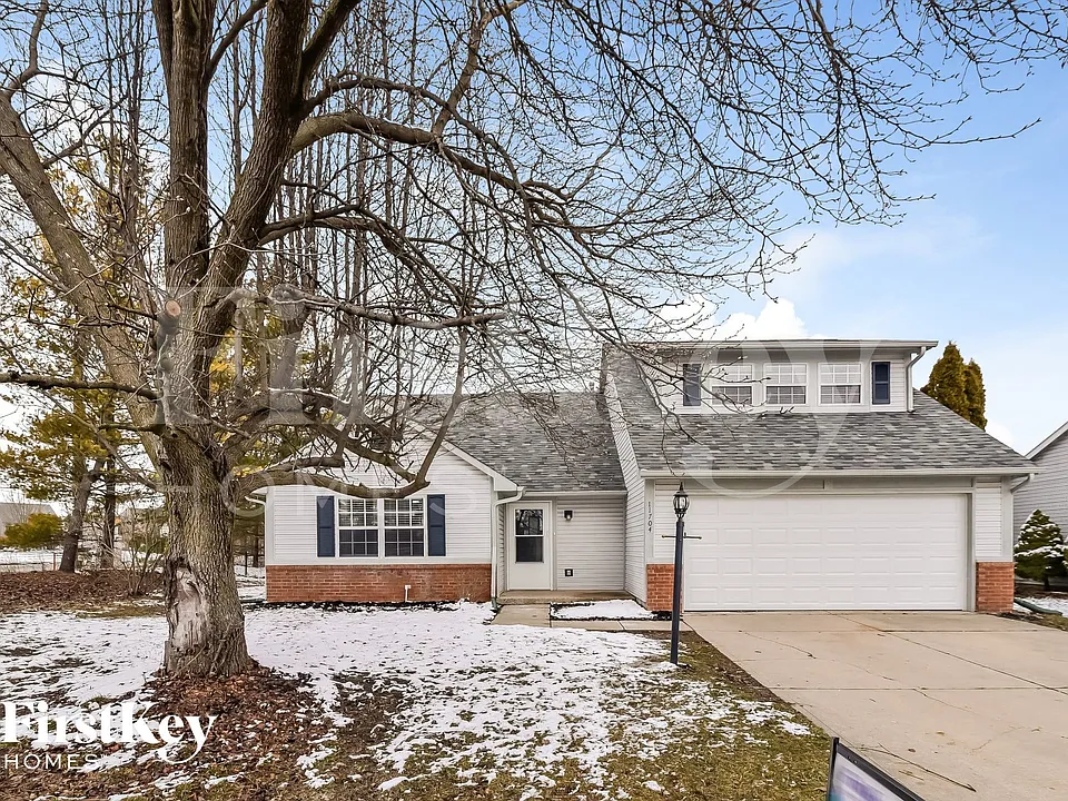 11704 Grenadier Ln