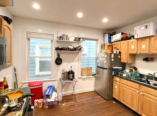 25 Forest Hills St #1R, Jamaica Plain, MA 02130