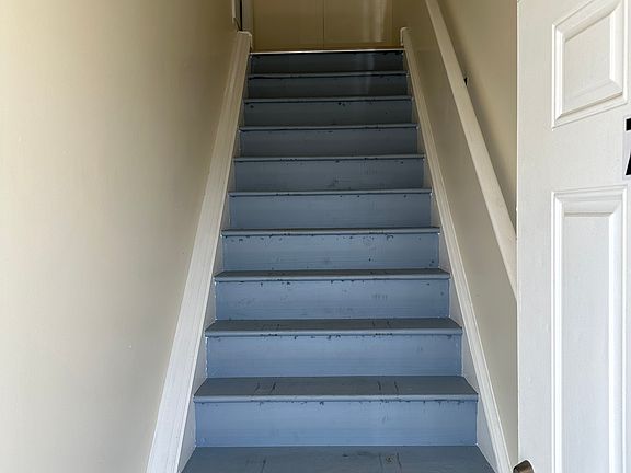 2nd image of 8710 Frankford Ave #7B