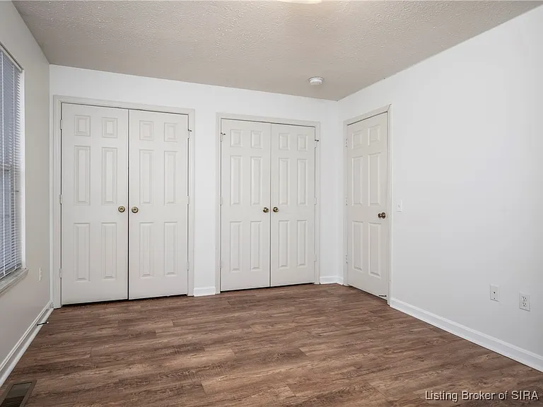 303 Colonial Club Dr — Photo 13