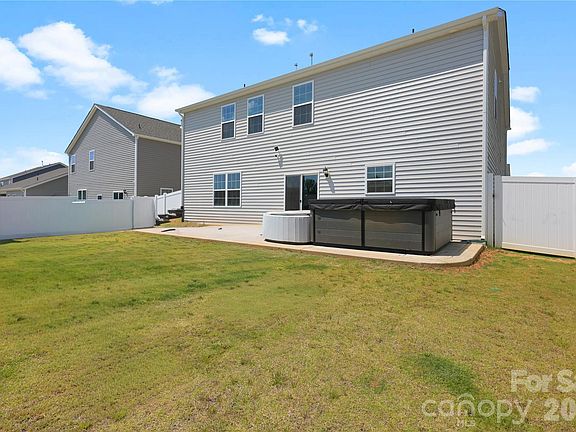 2nd image of 9223 Poquoson Dr