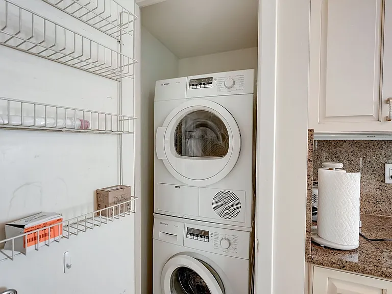 2425 Gulf Of Mexico Dr #14B — Photo 22