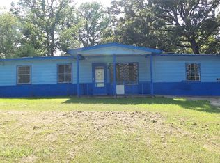 902 Kings Rd, Leesville, LA 71446