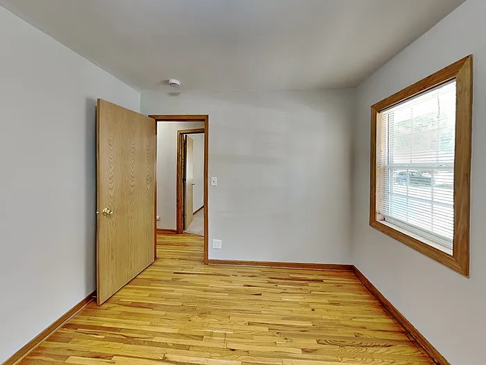 1218 Skillman Ave E — Photo 22