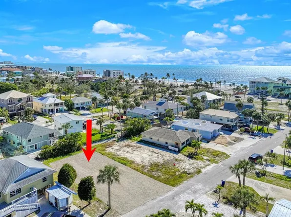 144 Hercules Dr #10, Fort Myers Beach, FL 33931