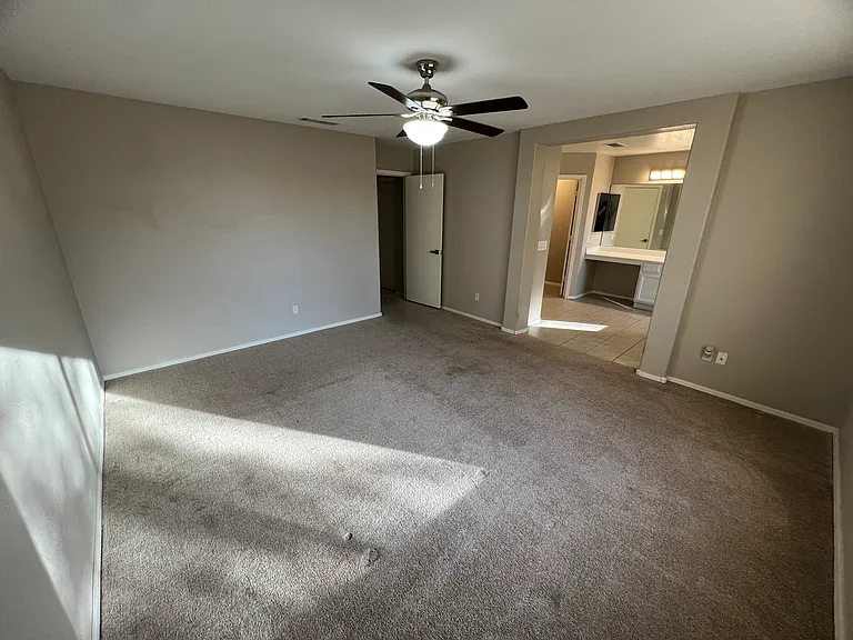 13709 W Cottonwood St — Photo 17