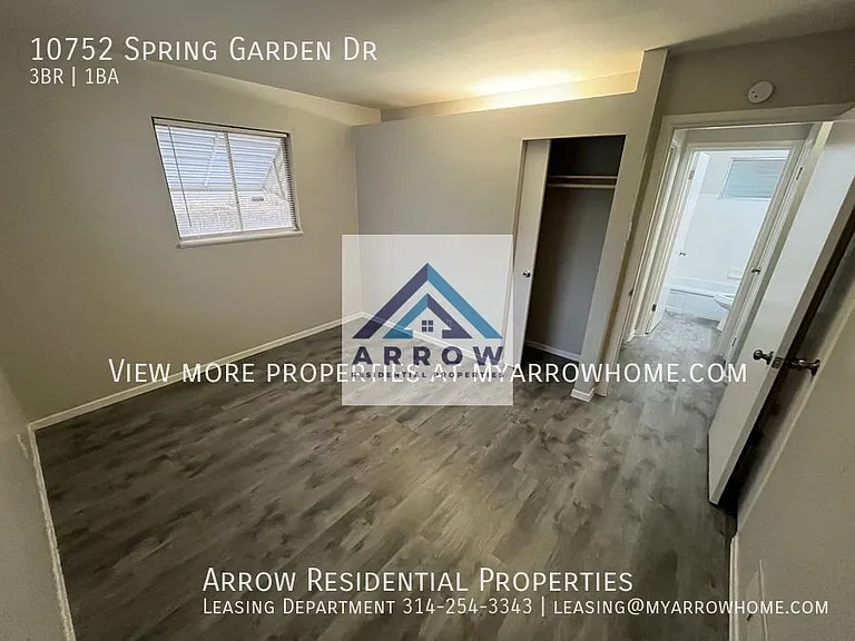 10752 Spring Garden Dr — Photo 8