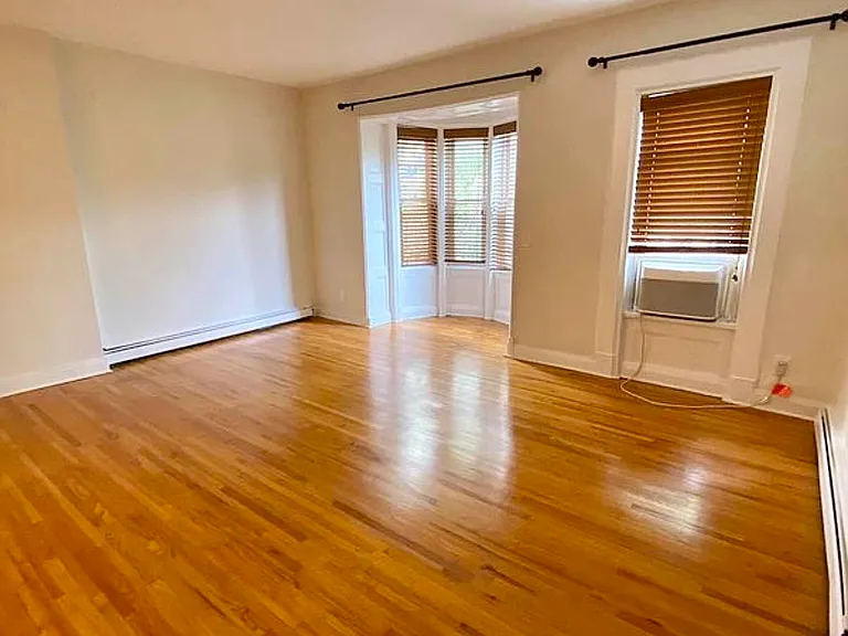 736A Union St #TOP — Photo 11