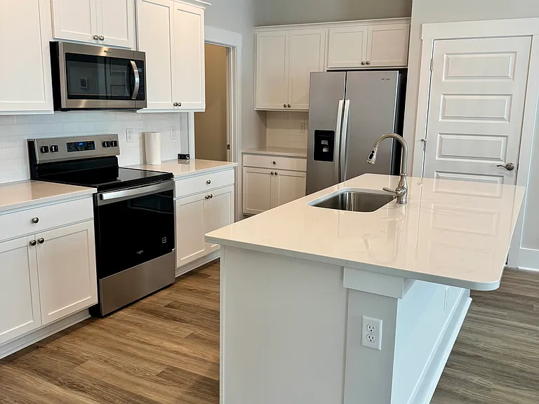 3318 Summer Tanager Ln — Photo 8