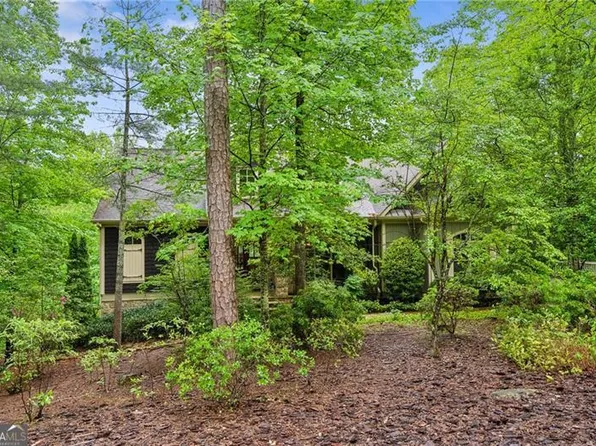 276 Wild Pansy Cir, Jasper, GA 30143