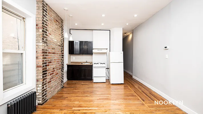Rented by Nooklyn NYC LLC | media 6