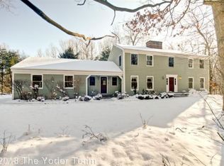 315 Greentree Ln NE, Ada, MI 49301