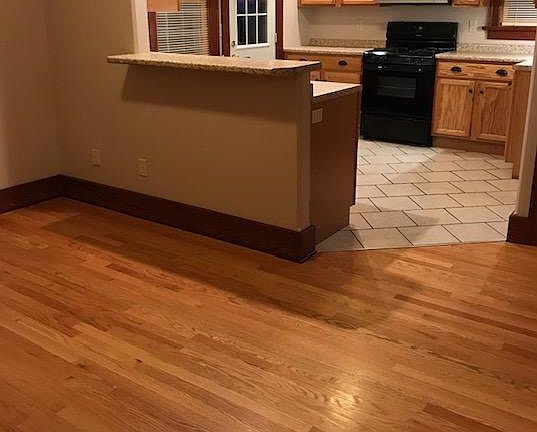 4th image of 615 Hodge Ave