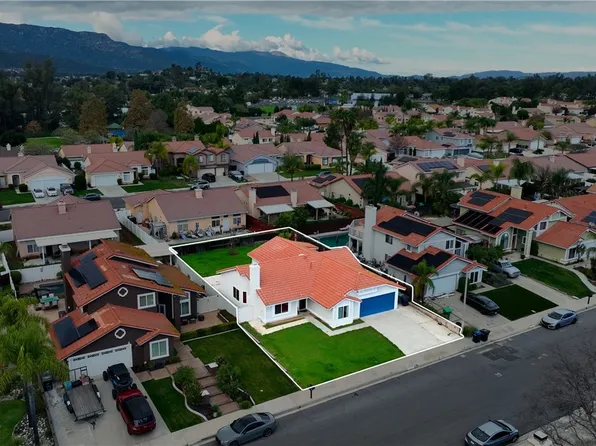 35455 Billie Ann Rd, Wildomar, CA 92595