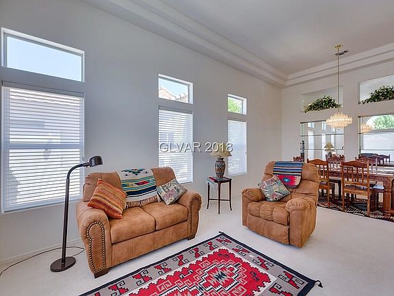 5th image of 3028 Highland Falls Dr