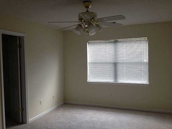 3rd image of 575 Travelers Blvd